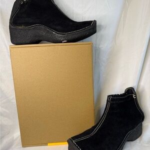 Yellow Box Black Ankle Booties Sleek Slip-On Design